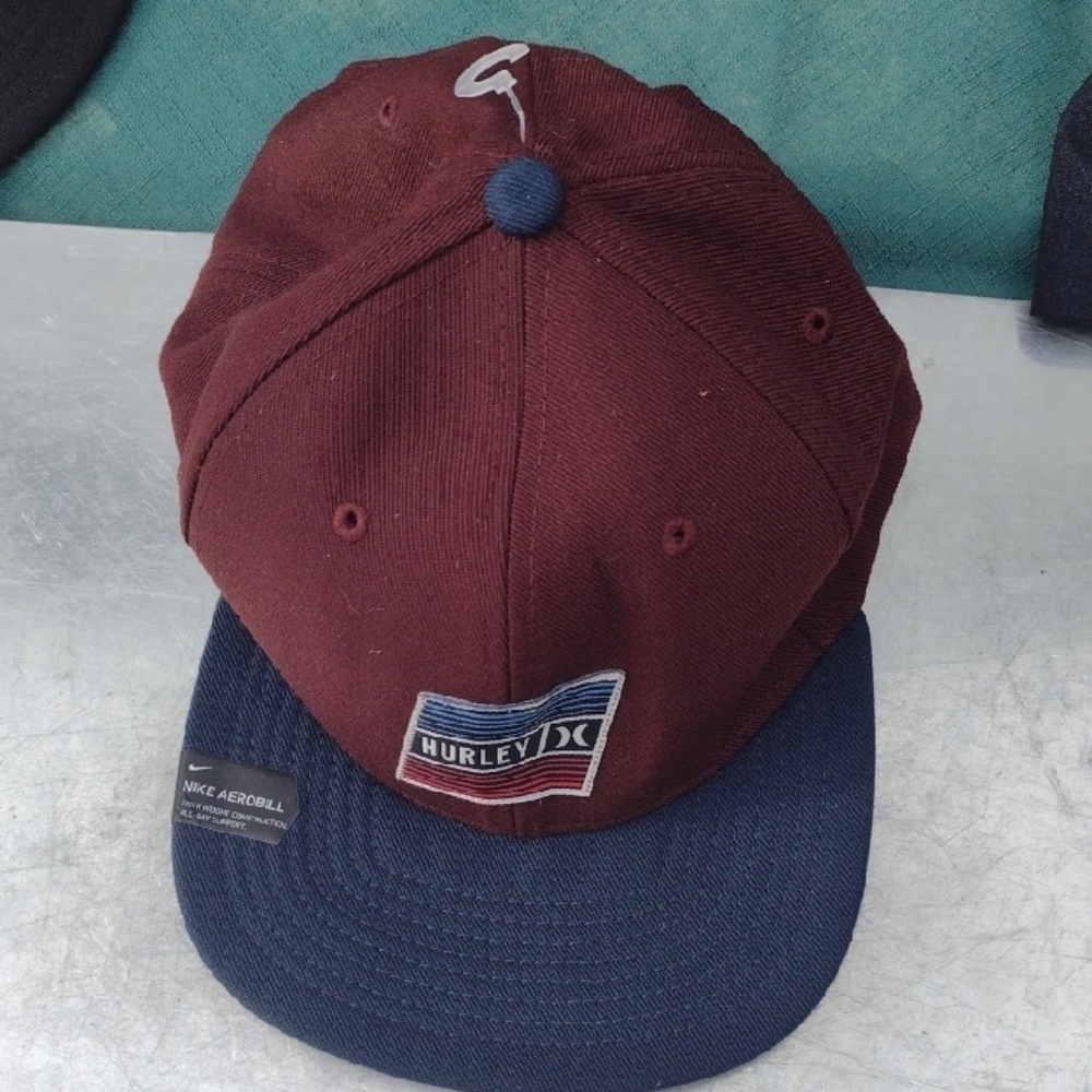 Hurley Maroon and Navy Cap NWT